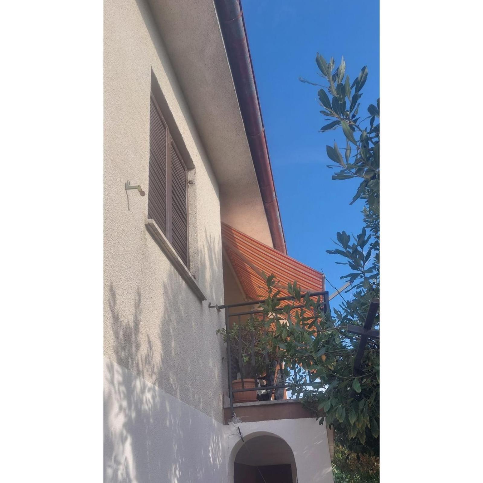 Apartman Dino Roč Eksteriør billede