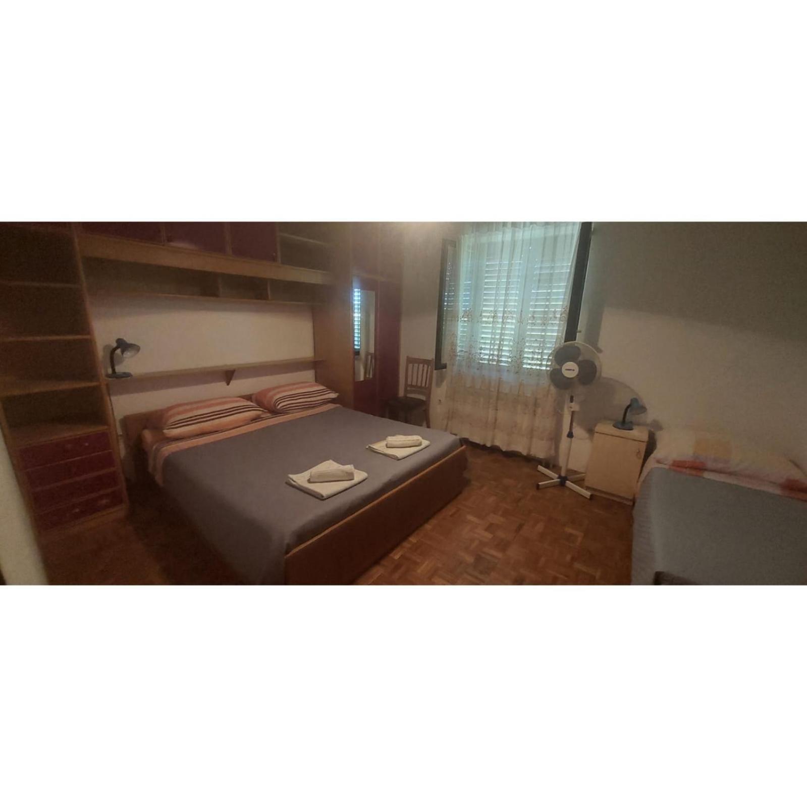 Apartman Dino Roč Eksteriør billede